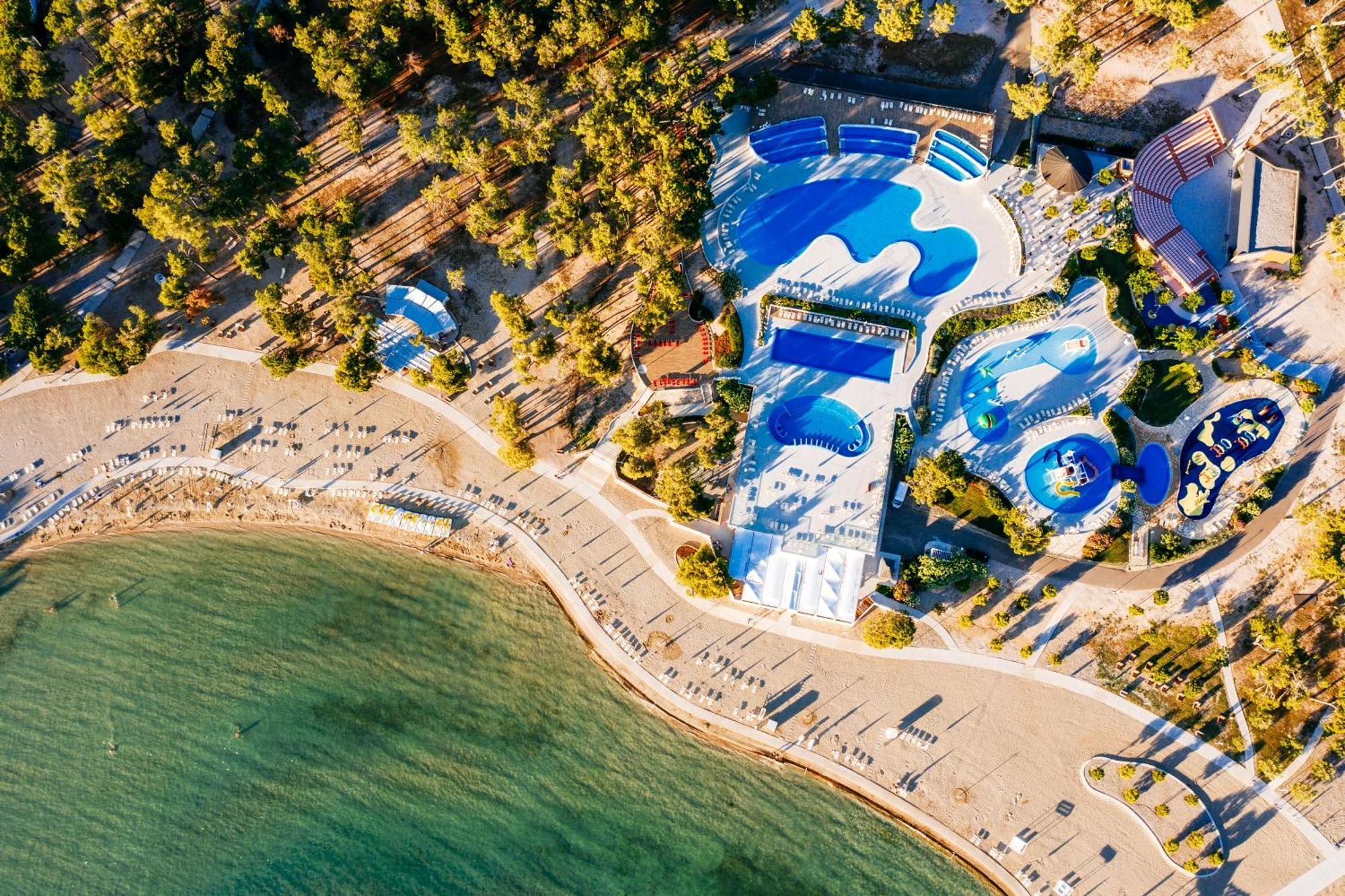 Zaton Holiday Resort Glamping Tents Nin Esterno foto