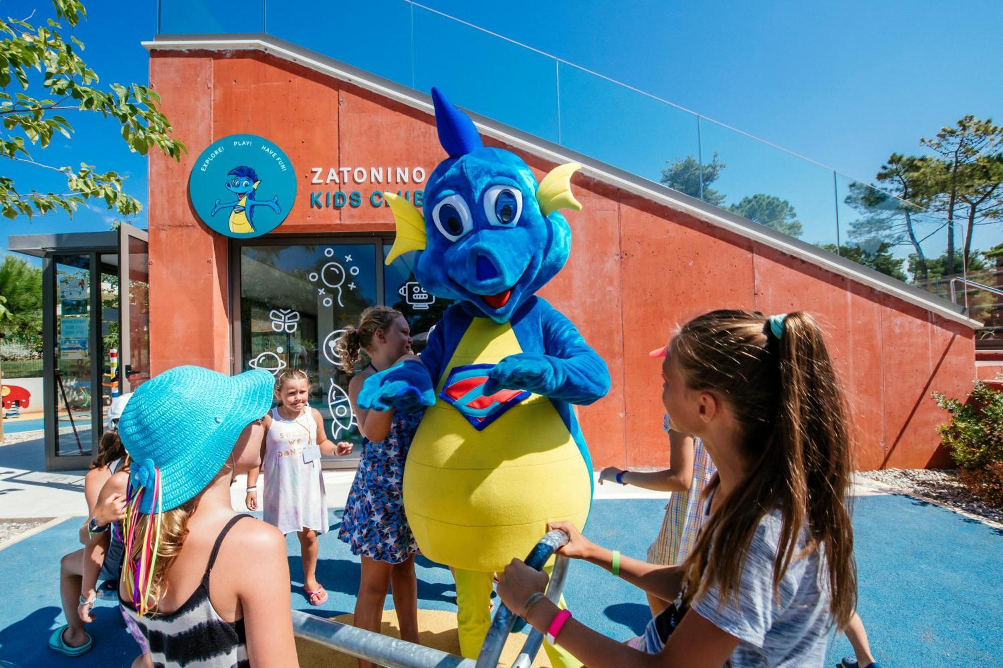 Zaton Holiday Resort Glamping Tents Nin Esterno foto